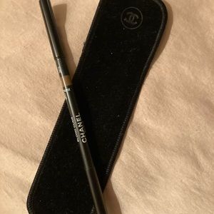Chanel brow liner